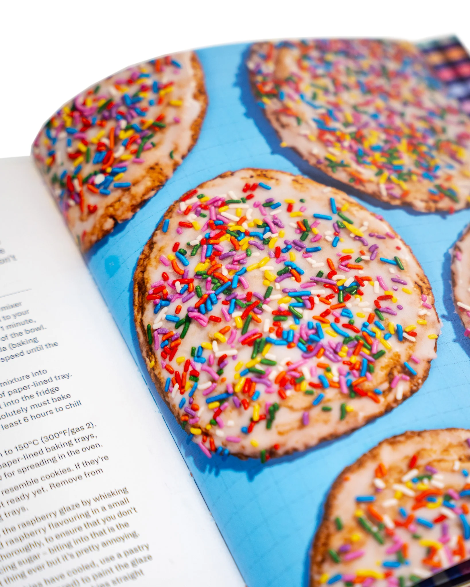 Get Baked: Sensational Cakes, Bakes & Desserts - Image 5